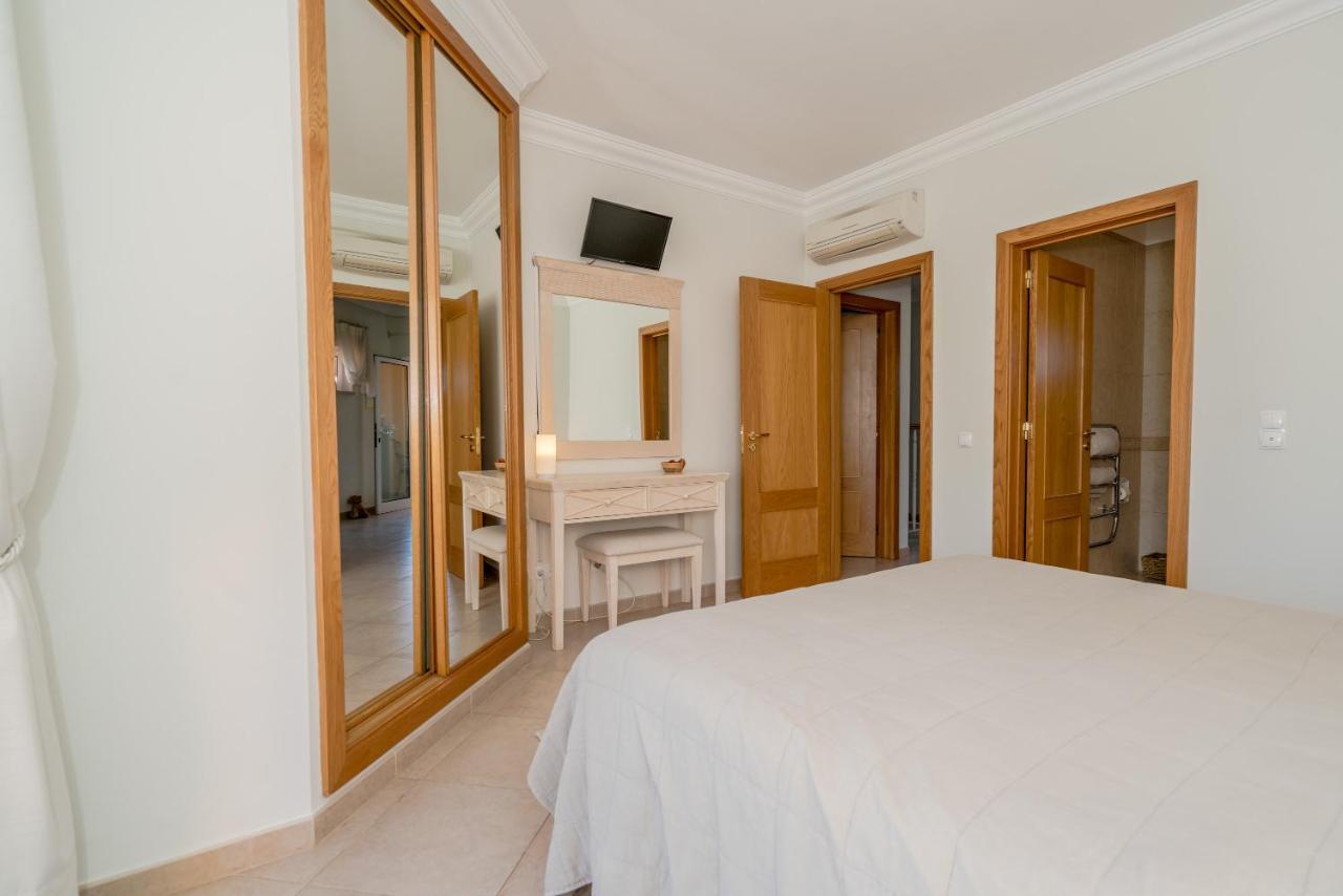 Beautiful On Boavista Golf - Daily Service & Access Willa